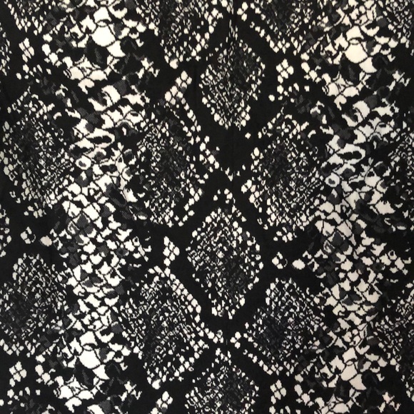 NWT Tristan pencil skirt - Picture 3 of 3